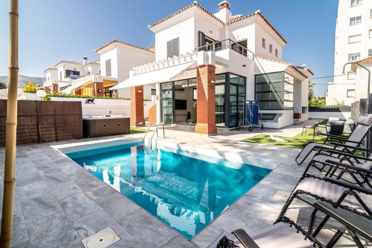 The Jungle Villa - 4Bdr Private Pool/Jacuzzi/Bbq Benalmádena Εξωτερικό φωτογραφία